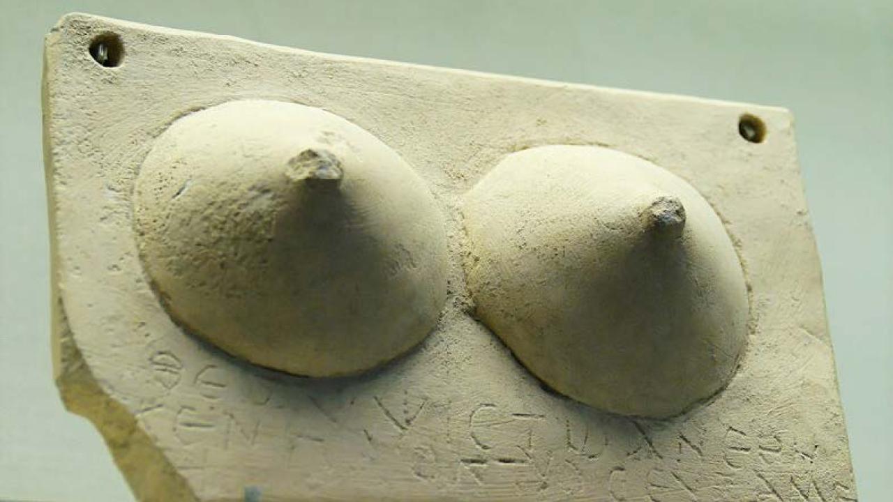 Ancient cosmetic sculpture